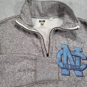 North Carolina Tar Heels‎ Mens Medium Tailgate Gray 1/4 Zip Fleece Pullover